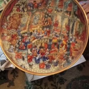 5 antique collectible plates Rare! McDonald's; Star Trec; Robert E Lee; Holy cat